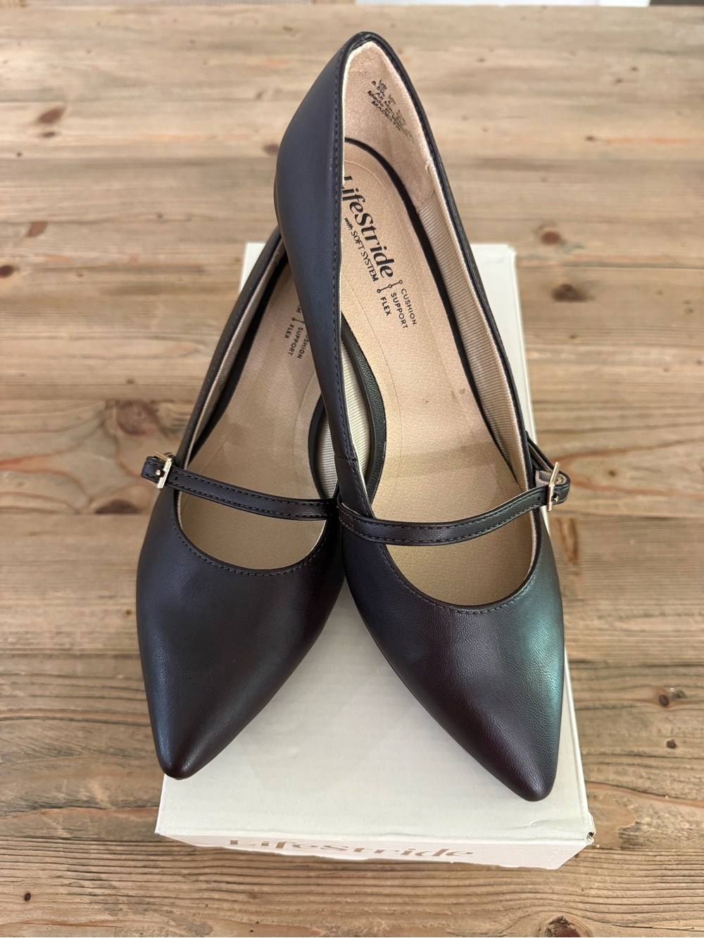 Life Stride Madelyn Mary Jane Flats, Dark Chocolate, 6 1/2 Wide, New In Box